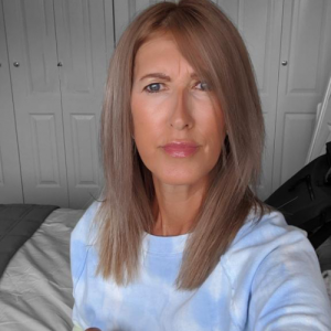 sue